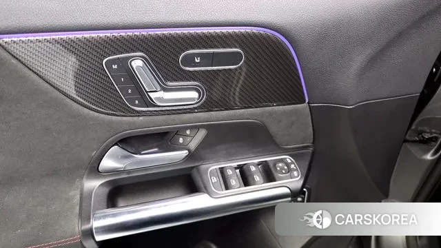 Mercedes-Benz GLA - Class H247 id 3473831 из Кореи 9