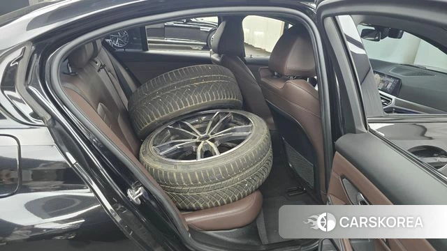BMW 3 Series (G20) id 4856000 из Кореи 9