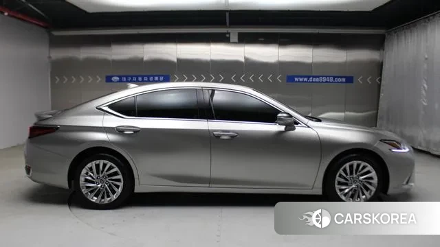 Lexus ES300h 7th generation id 3399535 из Кореи 9