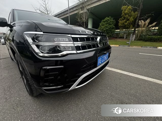 Volkswagen Tourang id 4276964 из Китая 9