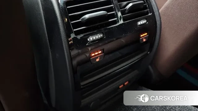 BMW 5 Series (G30) id 3745934 из Кореи 9