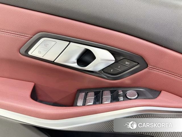 BMW 3 series id 4333592 из Китая 9