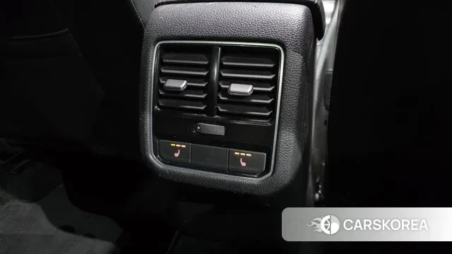 Volkswagen The New Passat id 3489660 из Кореи 9