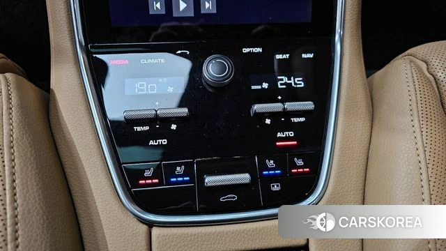 Porsche Panamera (971) id 3879944 из Кореи 9