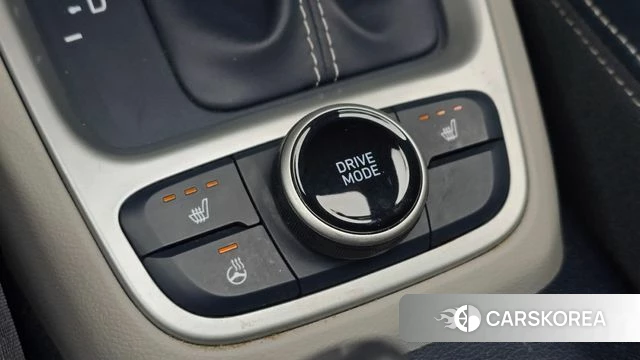 Hyundai Venue id 4865155 из Кореи 9