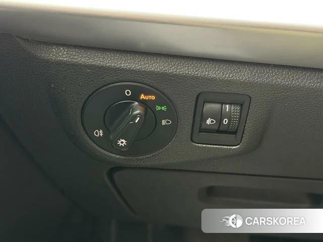 Volkswagen Lavida id 4258666 из Китая 9