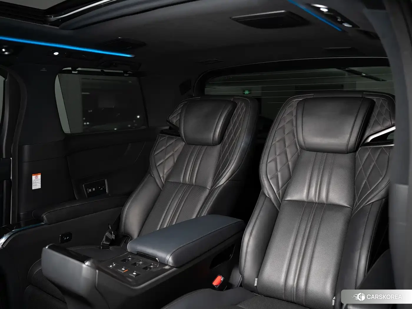 Lexus LM id 4559802 из Китая 10
