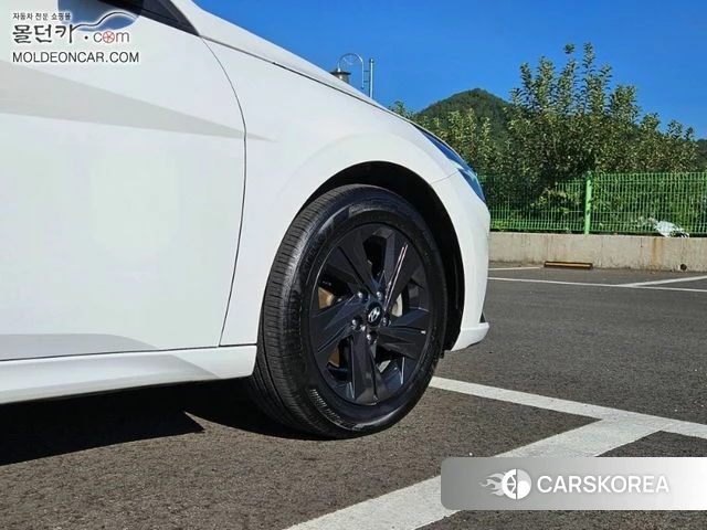 Hyundai Avante (CN7) id 4898731 из Кореи 9