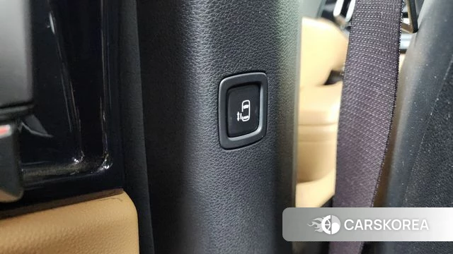 Kia Carnival 4th generation id 4410335 из Кореи 9