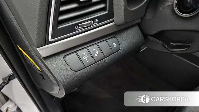 Hyundai Avante AD id 3474921 из Кореи 9