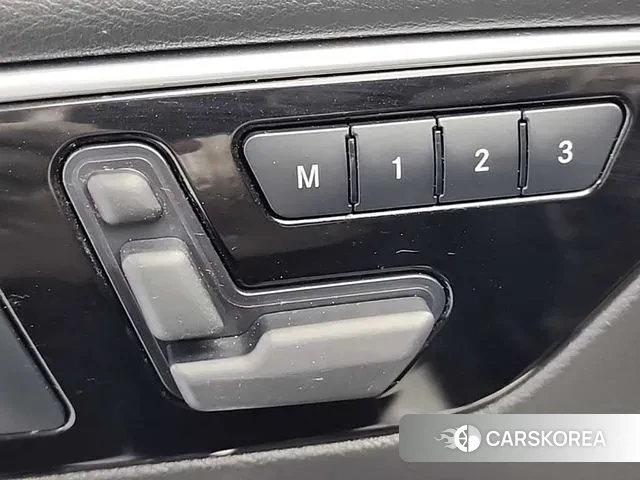 Infiniti QX30 id 3616857 из Кореи 9