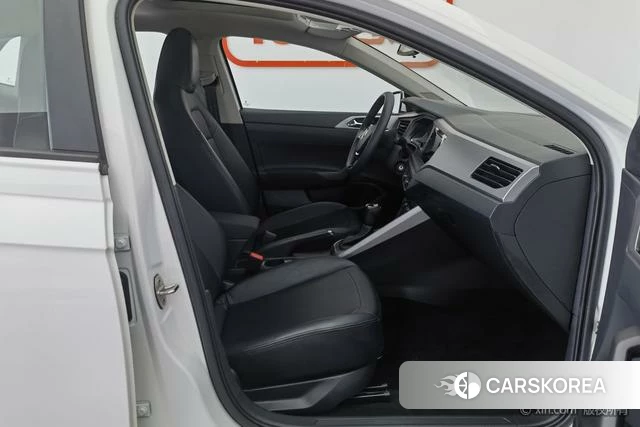 Volkswagen Polo id 4276314 из Китая 9