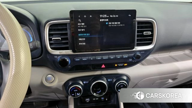 Hyundai Venue id 3877117 из Кореи 9