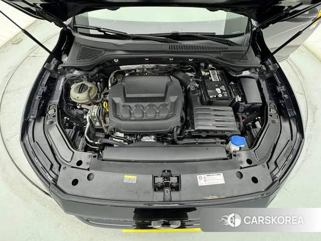 Volkswagen Passat id 4258660 из Китая 9