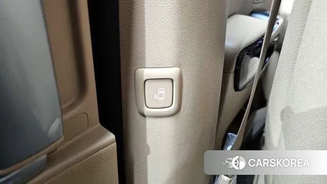 Kia The New Carnival id 3520441 из Кореи 9