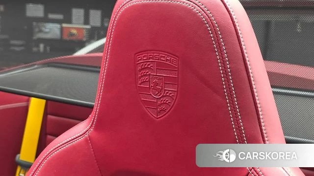 Porsche 911(992) id 4195785 из Кореи 9