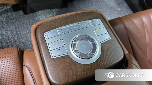 Genesis Electrified G80 (RG3) id 3518879 из Кореи 9