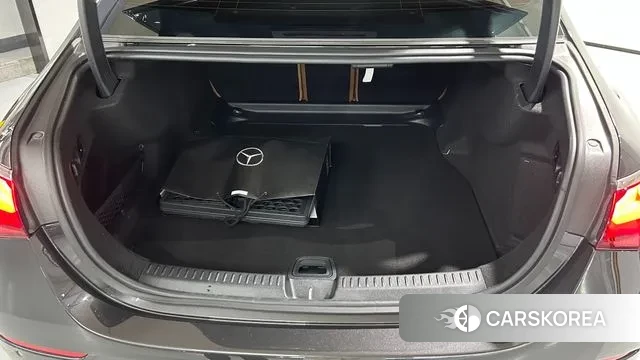 Mercedes-Benz E-Class W214 id 2938905 из Кореи 9