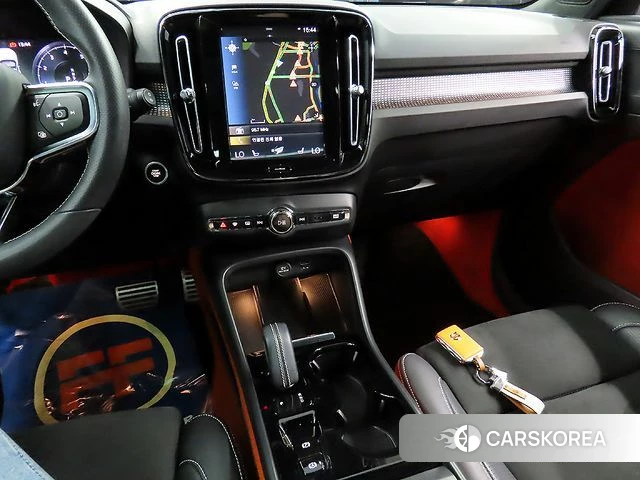 Volvo XC40 id 4637411 из Кореи 9