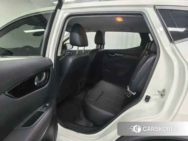 Nissan Qashqai id 4276786 из Китая 9