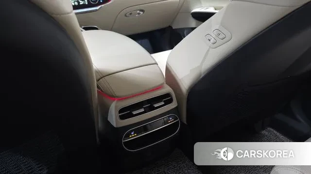 Genesis GV70 id 3379386 из Кореи 9