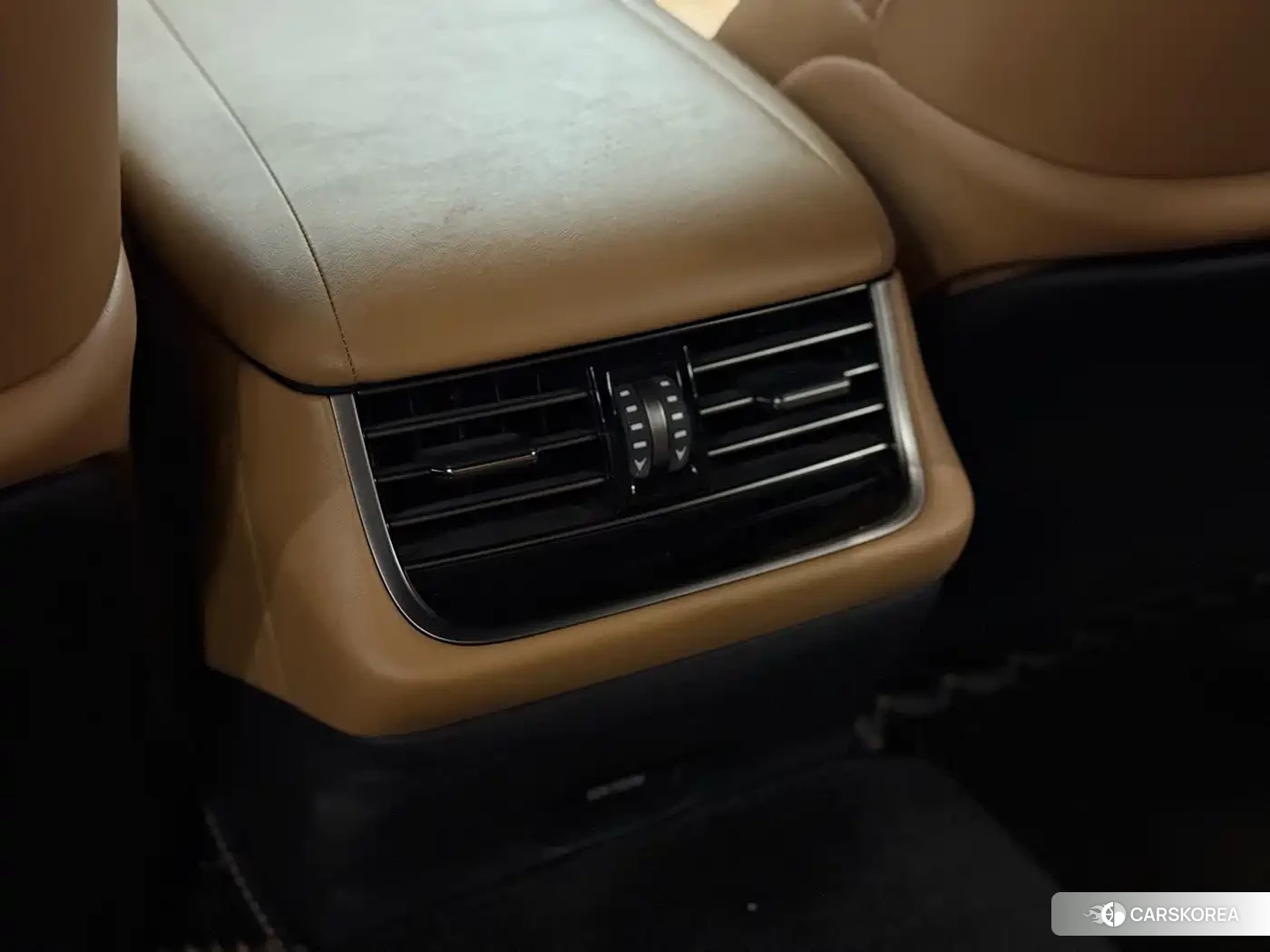Lexus LS id 4514152 из Китая 9