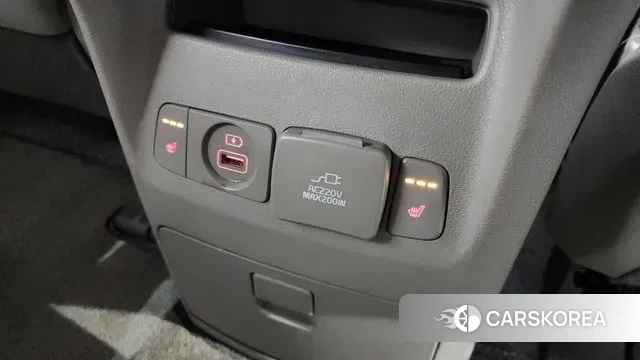 Kia All New Carnival id 3641842 из Кореи 9