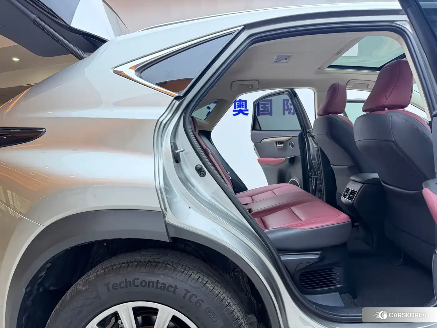 Lexus NX id 4548295 из Китая 9