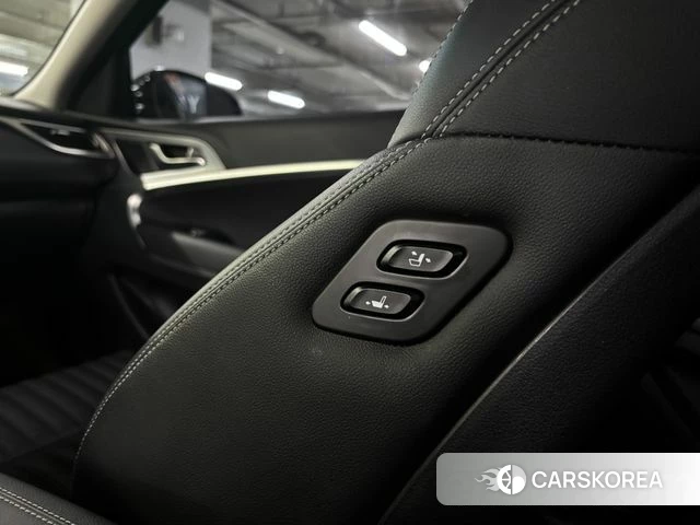 Genesis G70 id 4410969 из Кореи 9