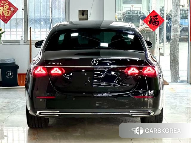 Mercedes-Benz E-class id 4256480 из Китая 9