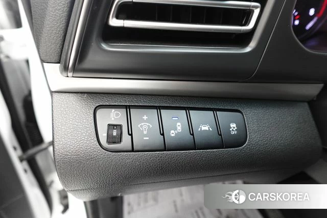 Hyundai The New Avante AD id 3942763 из Кореи 9