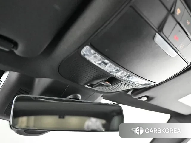 Mercedes-Benz C-Class W205 id 3468705 из Кореи 9