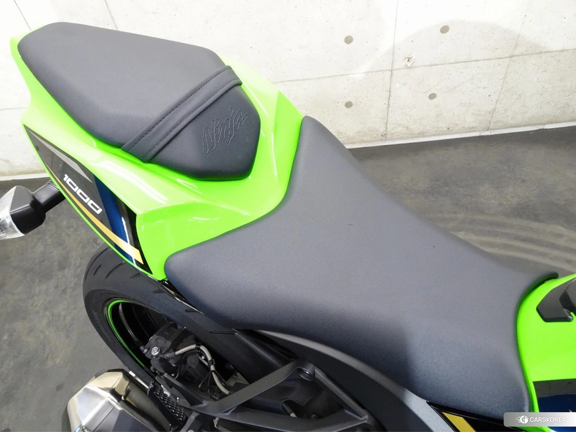 Kawasaki ZX-10R NINJA id 3950407 из Японии 9