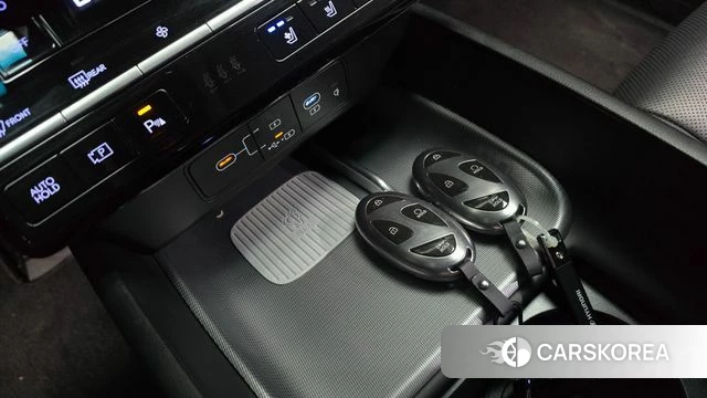 Hyundai Grandeur (GN7) id 4480969 из Кореи 9