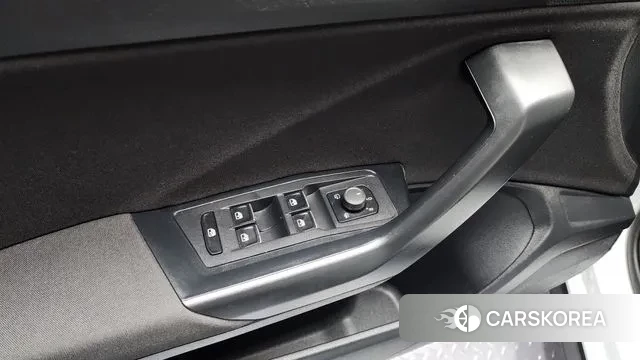 Volkswagen T-Roc id 3421587 из Кореи 9