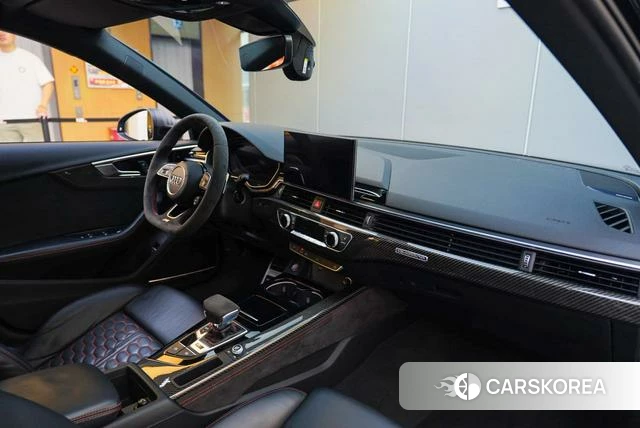 Audi RS 4 id 4393307 из Китая 9