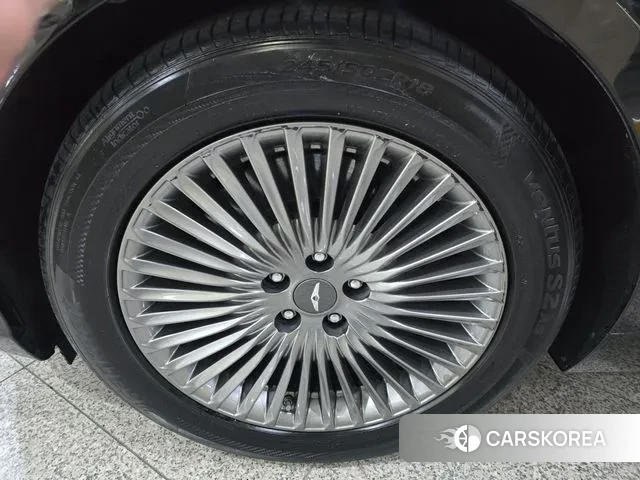 Genesis G90 id 3205886 из Кореи 9