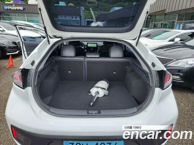 Hyundai The New Ionic Electric id 2821372 из Кореи 9