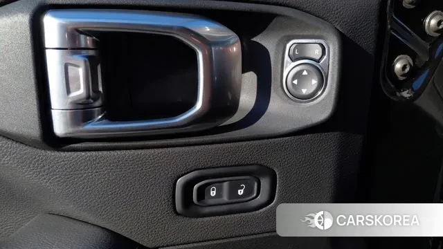 Jeep Gladiator (JT) id 3311169 из Кореи 9