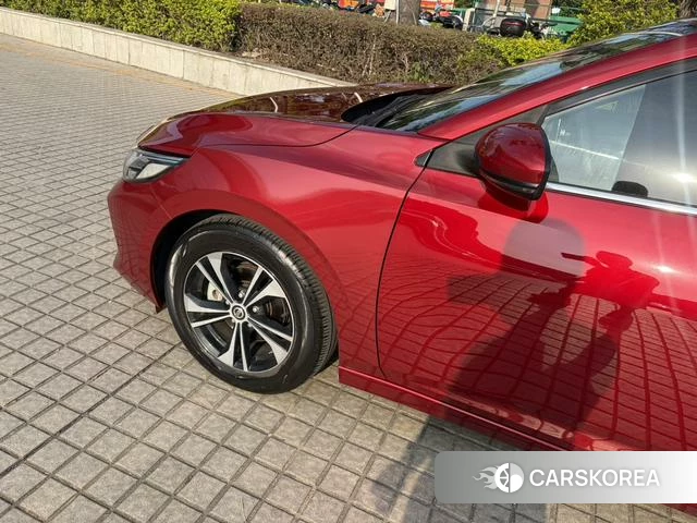 Nissan Xuan Yi id 4221584 из Китая 9