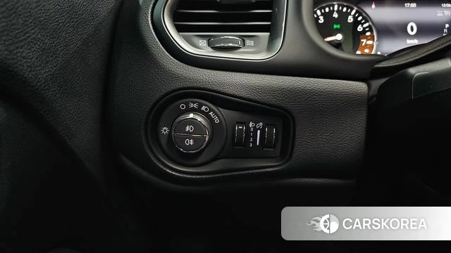Jeep Renegade id 4457162 из Кореи 9