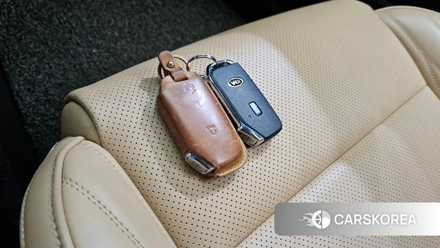 Kia K7 Premier id 4410592 из Кореи 9