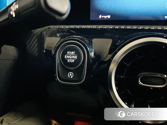 Mercedes-Benz A-Class W177 id 3520038 из Кореи 9