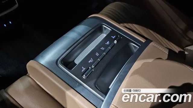 Hyundai Grandeur (GN7) id 2858057 из Кореи 9