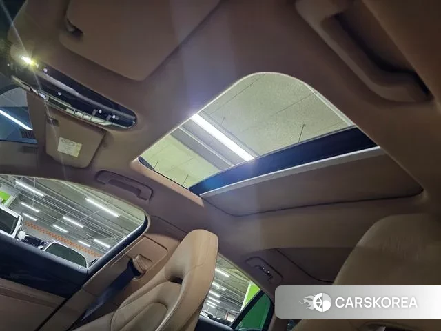 Porsche Panamera (971) id 3752952 из Кореи 9