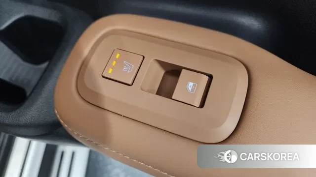 Hyundai Santa Fe (MX5) id 3377540 из Кореи 9