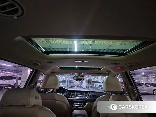 Kia The New Carnival id 3239022 из Кореи 9