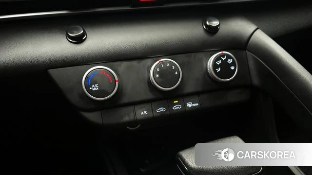 Hyundai Avante (CN7) id 3805999 из Кореи 9