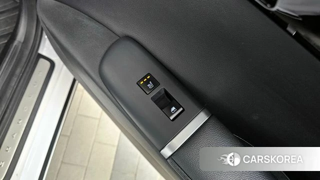 Hyundai Grandeur (GN7) id 3876681 из Кореи 9