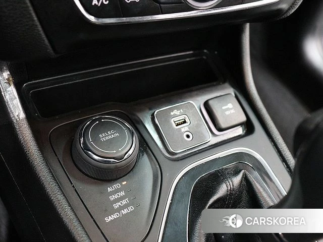 Jeep Cherokee (KL) id 3866254 из Кореи 9